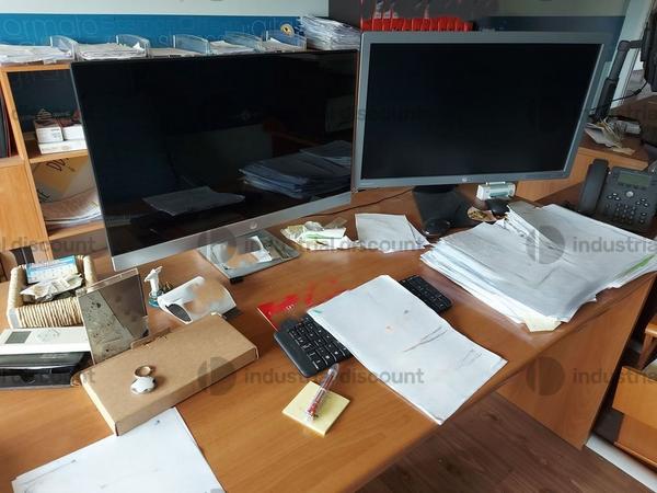 28#8723 Arredamento ufficio, pc, periferiche in vendita - foto 12