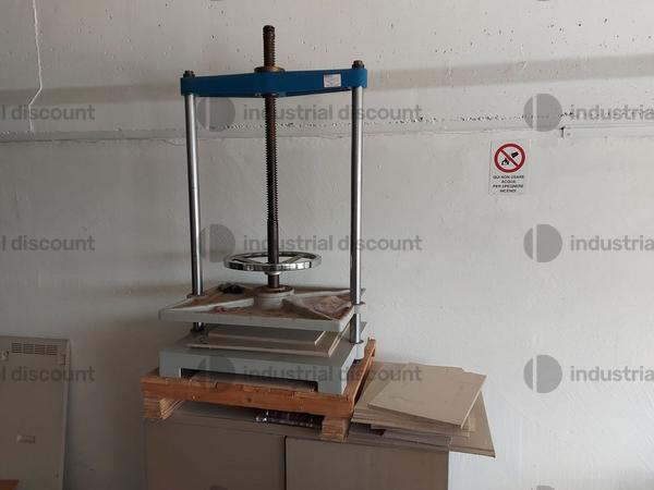28#8723 Arredamento ufficio, pc, periferiche in vendita - foto 29