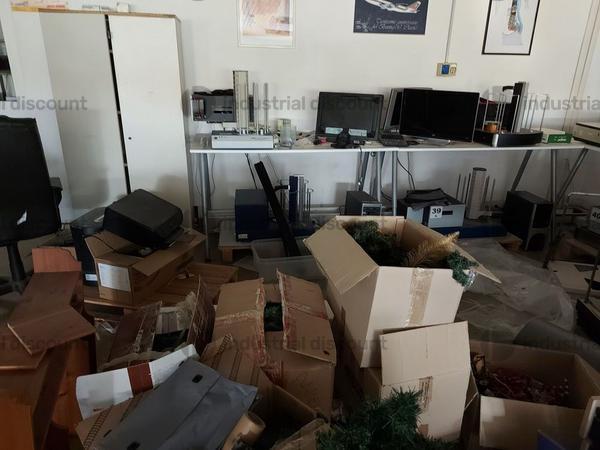 28#8723 Arredamento ufficio, pc, periferiche in vendita - foto 30