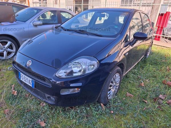 14#8738 Autovettura Fiat Punto in vendita - foto 2