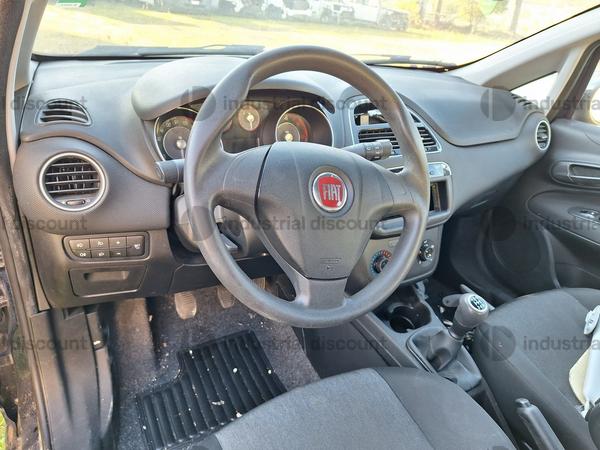 14#8738 Autovettura Fiat Punto in vendita - foto 6