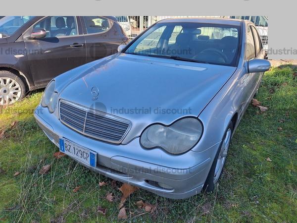 32#8738 Autovetture Ford e Mercedes Benz in vendita - foto 7