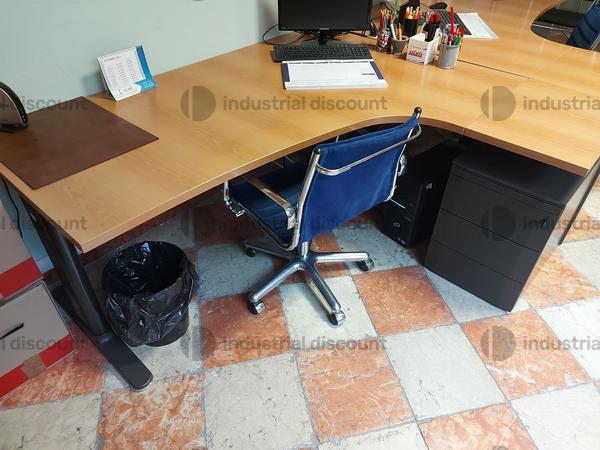 3#8743 Arredo ed attrezzatura da ufficio in vendita - foto 13