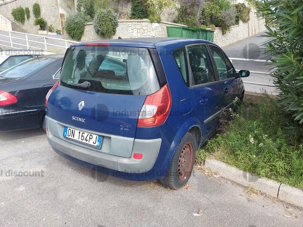 16#8745 Autovettura Renault Scenic in vendita - foto 3