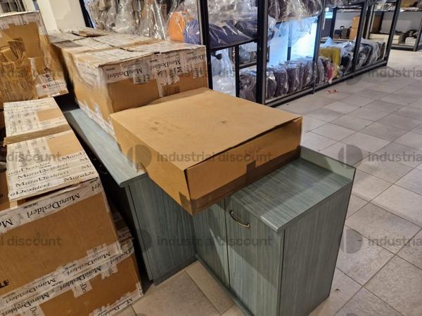 5#8748 Arredamento per negozio in vendita - foto 34
