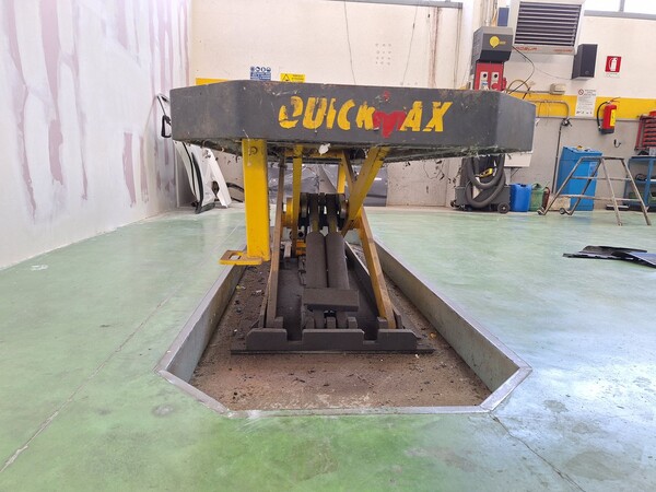 5#8759 Banco di ancoraggio per carrozzeria in vendita - foto 3
