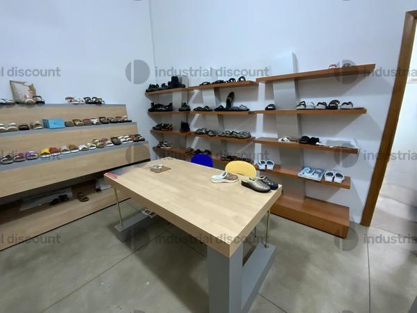 Arredi ufficio in vendita