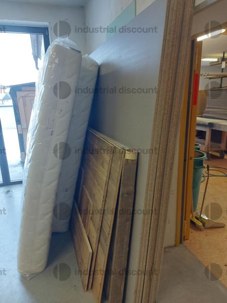 17#8771 Mobili finiti, materia prima e semilavorati, ferramenta e bulloneria in vendita - foto 29