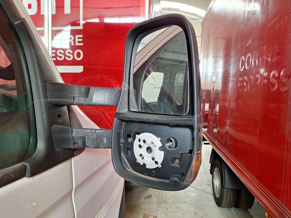 1#8772 Furgone Iveco Daily isotermico in vendita - foto 2