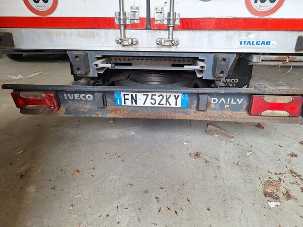 1#8772 Furgone Iveco Daily isotermico in vendita - foto 4