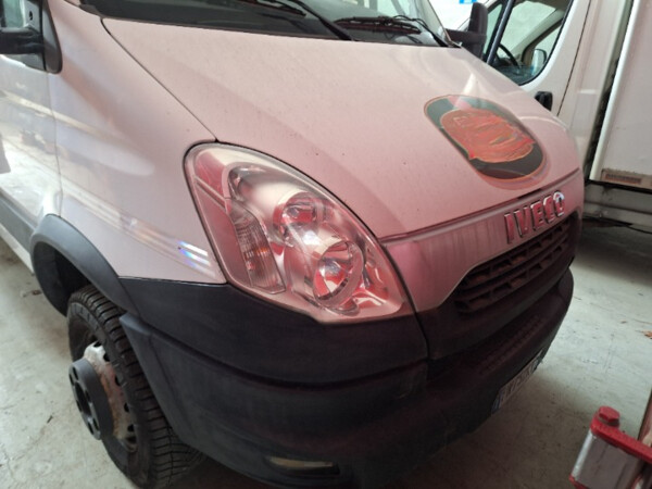1#8772 Furgone Iveco Daily isotermico in vendita - foto 5