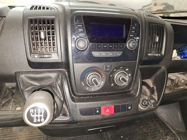 3#8772 Furgone Peugeot Boxer cassonato in vendita - foto 15