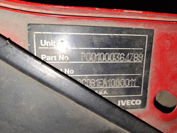 4#8772 Furgone Iveco Daily 35C12 cassonato in vendita - foto 12