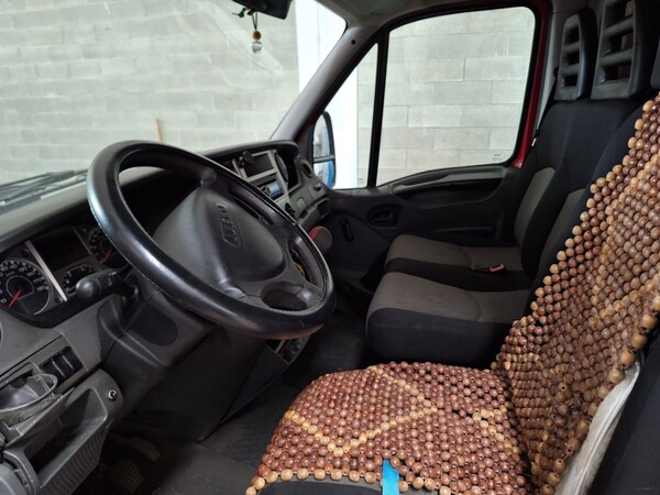 4#8772 Furgone Iveco Daily 35C12 cassonato in vendita - foto 17