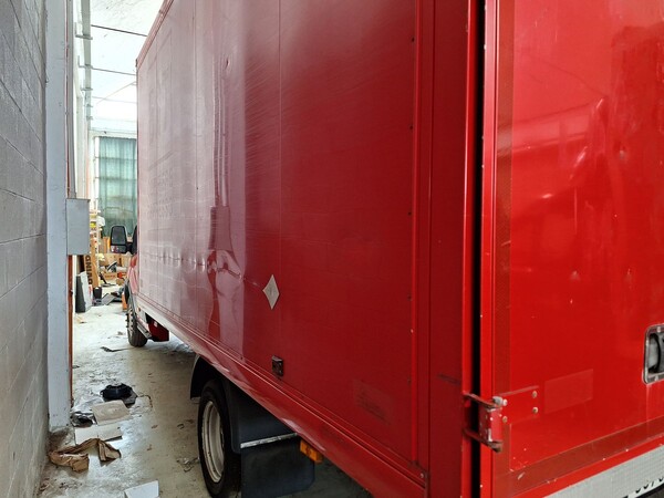 8#8772 Furgone Ford Transit cassonato in vendita - foto 3