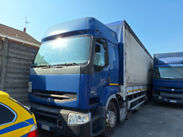 1#8773 Autocarro Renault in vendita - foto 1