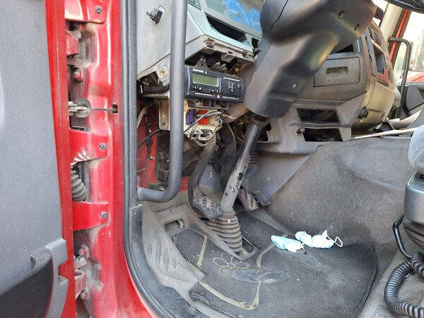 2#8773 Autocarro Renault Trucks in vendita - foto 14