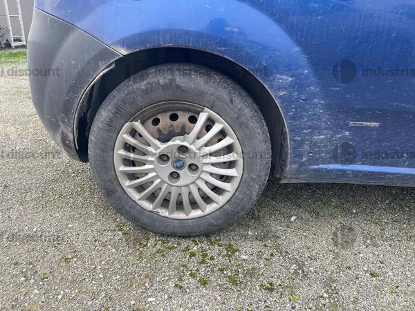 2#8786 Autocarro Fiat Punto in vendita - foto 7