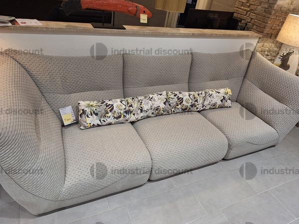 26#8790 Arredi e Complementi di arredo griffati in vendita - foto 3