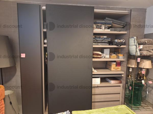 1#8791 Arredi firmati in vendita - foto 1