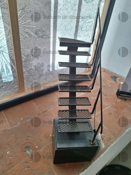 14#8791 Arredi e complementi di arredo griffati in vendita - foto 3