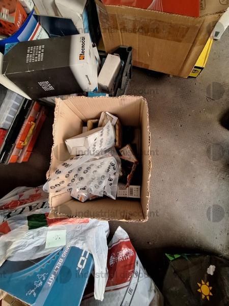 21#8795 Attrezzatura varia per officina in vendita - foto 17