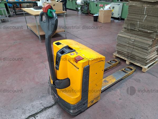 4#8798 Carrello elevatore Jungheinrich EJE116 in vendita - foto 1