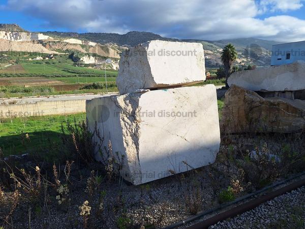 9#8799 Blocchi di marmo informi in vendita - foto 7