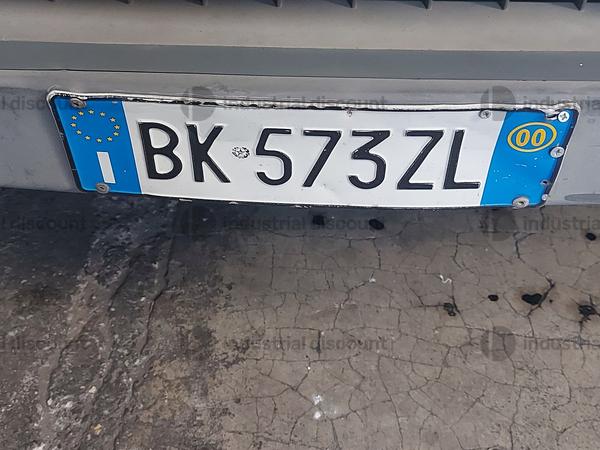 95#8801 Autocarro Iveco Daily in vendita - foto 2