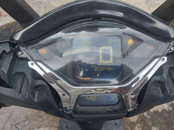 1#8802 Motociclo Honda SH in vendita - foto 7