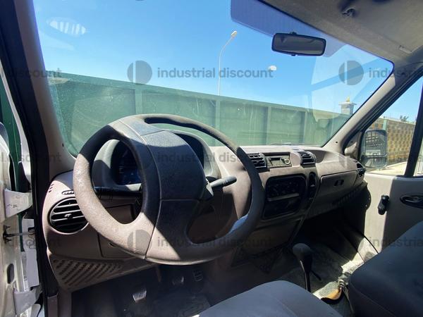 4#8806 Autocarro Renault Master SA in vendita - foto 4