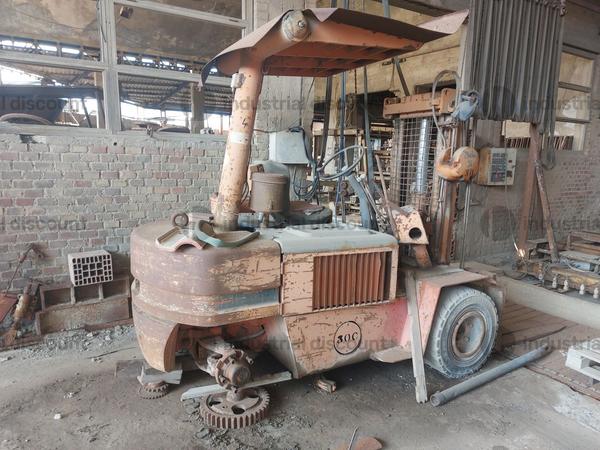 8#8807 Carrello elevatore Lugli in vendita - foto 1