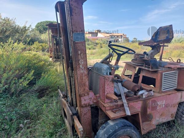8#8807 Carrello elevatore Lugli in vendita - foto 9
