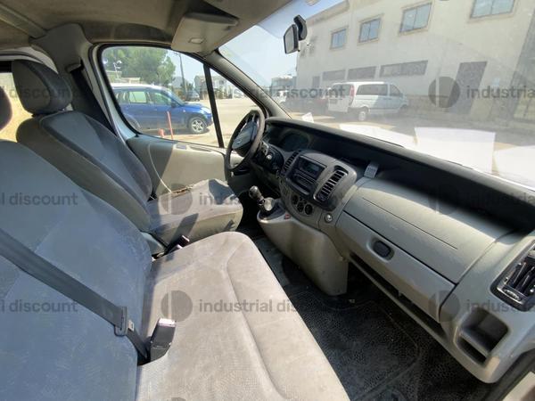 15#8816 Autocarro Nissan Primastarl in vendita - foto 11
