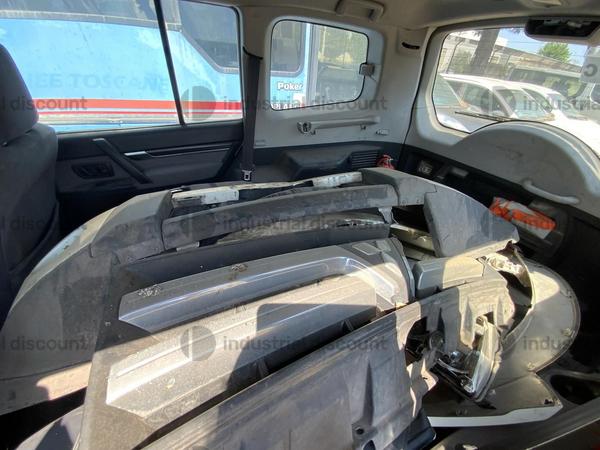 3#8816 Mitsubishi Pajero in vendita - foto 4