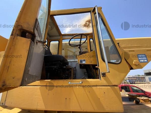 48#8816 Autogrù Longhini 25T. in vendita - foto 12