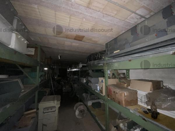 61#8816 Scaffalatura con ricambi ed accessori in vendita - foto 10