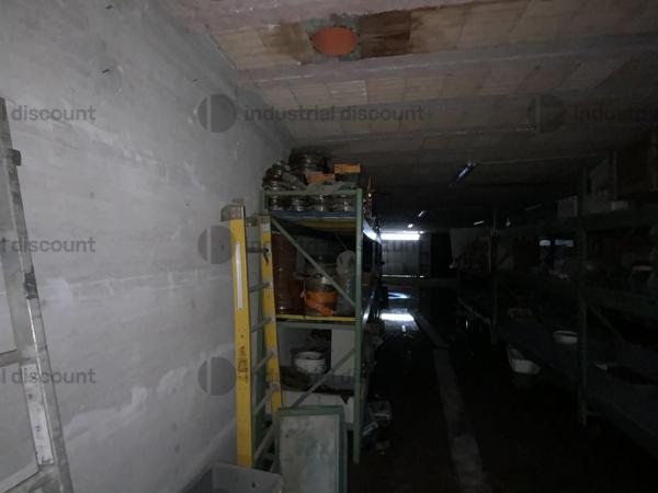 61#8816 Scaffalatura con ricambi ed accessori in vendita - foto 11