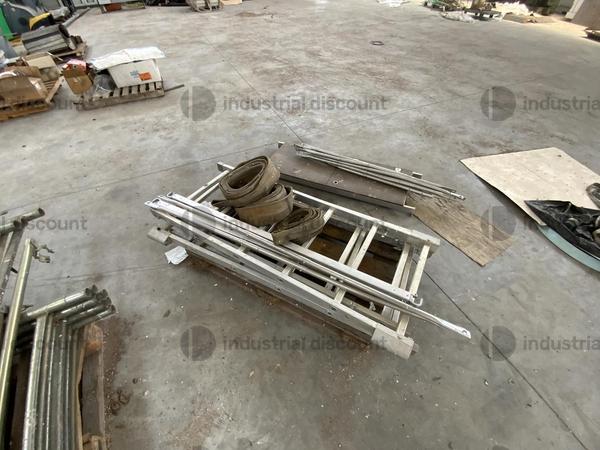 90#8816 Impalcatura da cantiere più utensili in vendita - foto 12