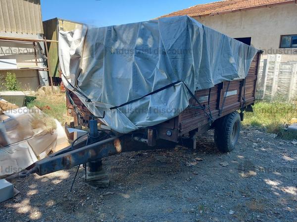 Rimorchi e semirimorchi in vendita