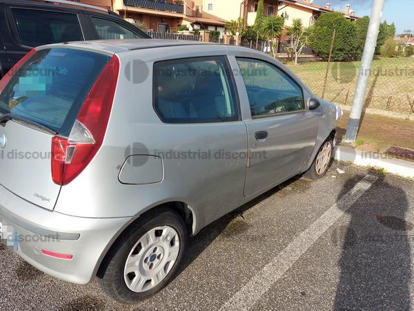3#8826 Automobile Fiat Punto in vendita - foto 1