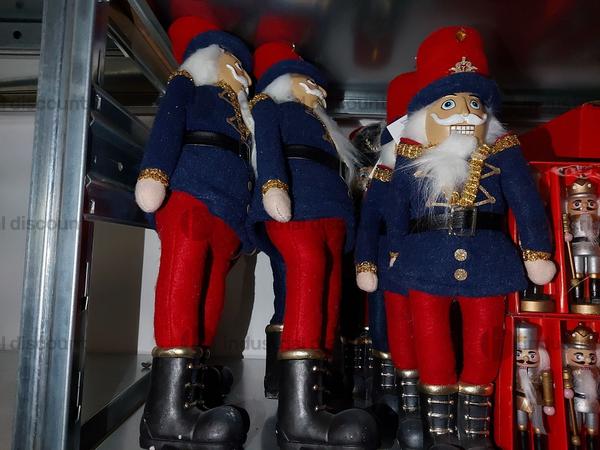 2#8828 Arredamento accessori e decorazioni natalizie per la casa in vendita - foto 77