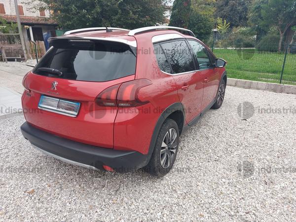 1#8832 Autovettura Peugeot 2008 in vendita - foto 2