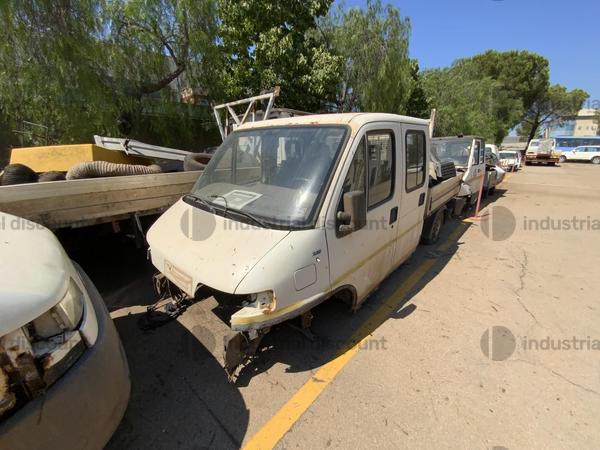 8#8835 Veicoli e rottami in vendita - foto 11
