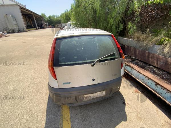 8#8835 Veicoli e rottami in vendita - foto 43