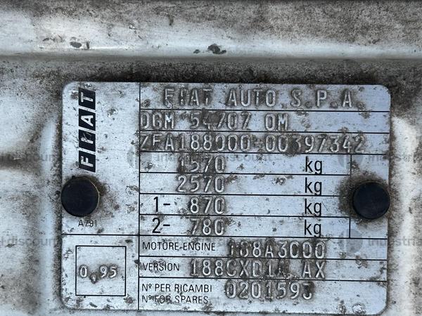 8#8835 Veicoli e rottami in vendita - foto 44