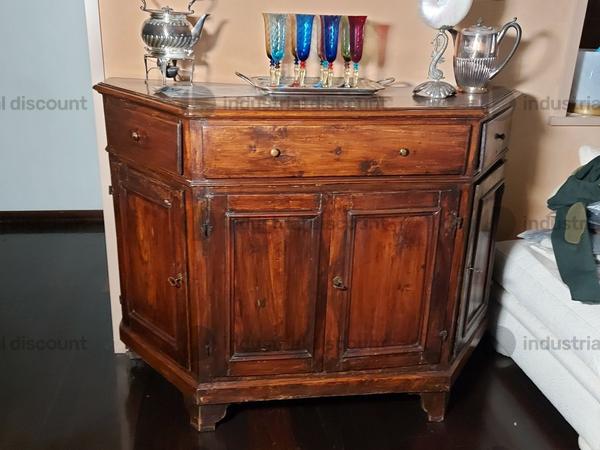 4#8837 Credenza in legno di noce in vendita - foto 1