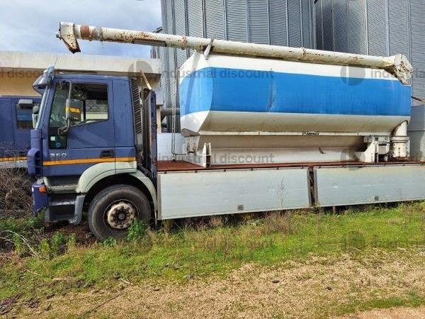 30#8846 Autocarro Iveco Magirus in vendita - foto 3