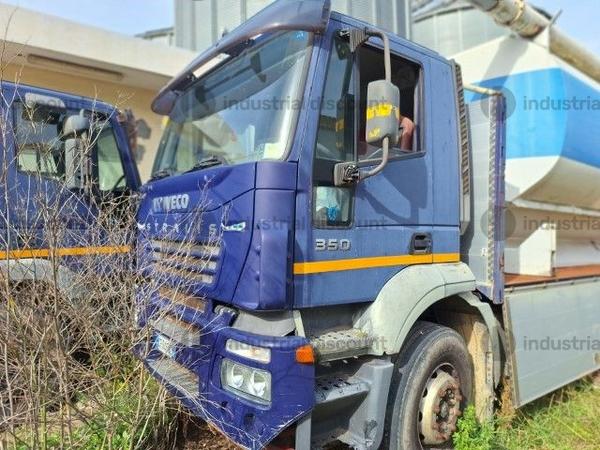 30#8846 Autocarro Iveco Magirus in vendita - foto 9