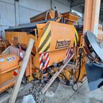 Image 1 - Canopy salt spreader - Lot 13 (Auction 8848)